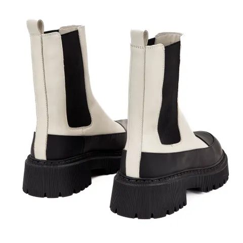 Ботинки женские