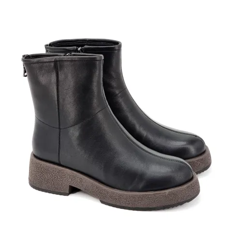 Ботинки женские