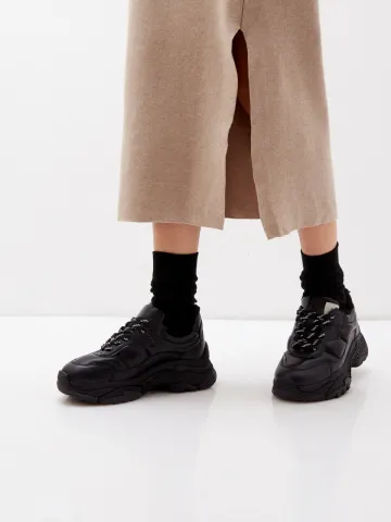 Кроссовки женские