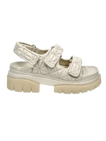 Сандалии женские