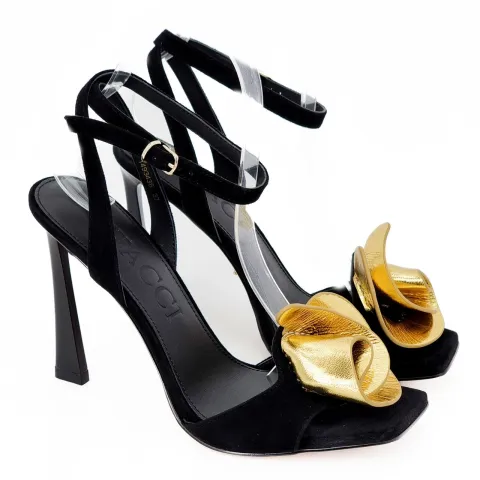 Босоножки женские