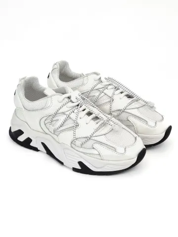 Кроссовки женские