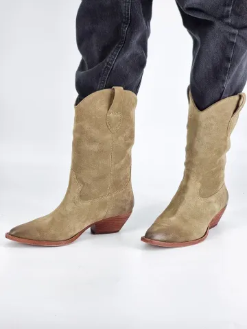 Казаки женские