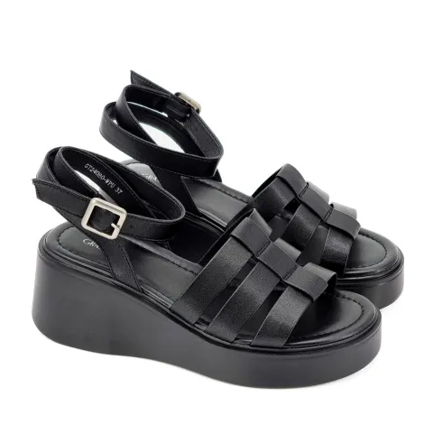 Сандалии женские