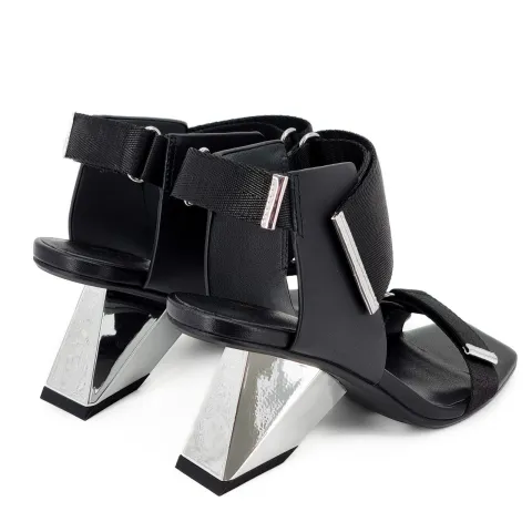 Босоножки женские