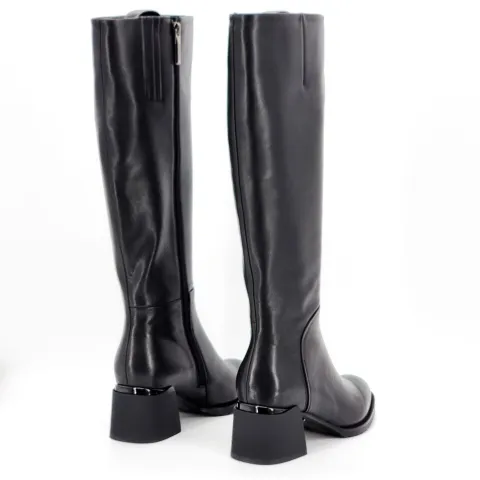 Сапоги женские