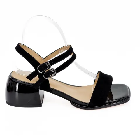 Босоножки женские