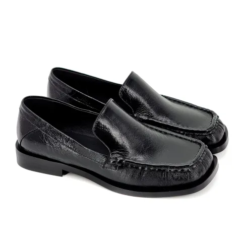 Лоферы женские