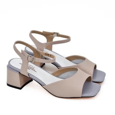 Босоножки женские