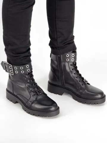 Ботинки женские