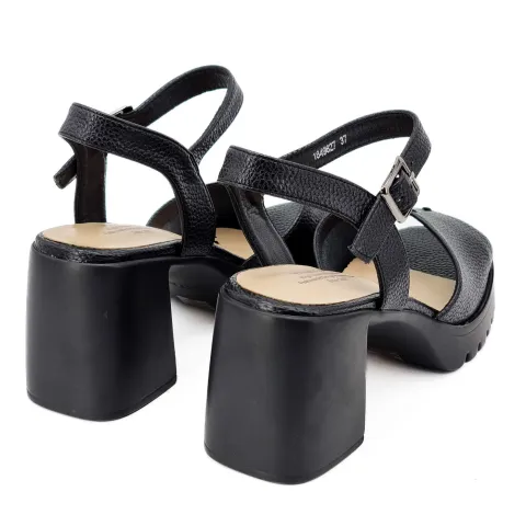 Босоножки женские