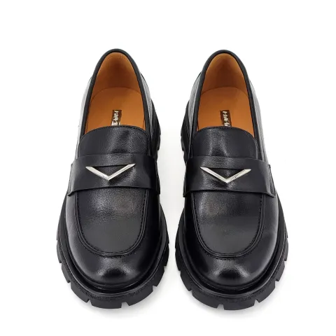 Лоферы женские