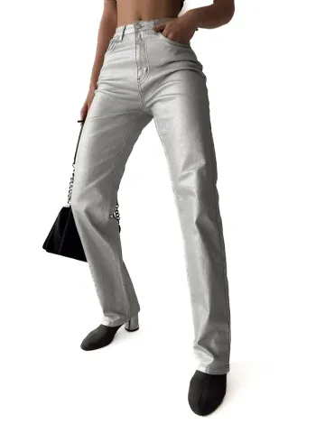 Джинсы женские