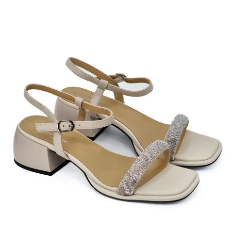 Босоножки женские