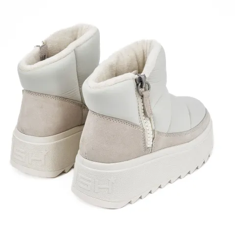 Дутики женские