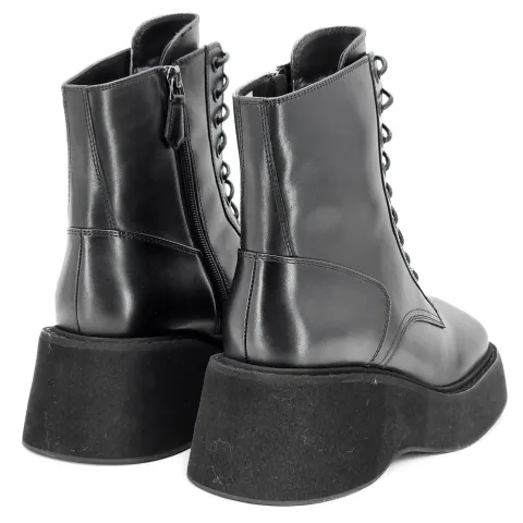 Ботинки женские