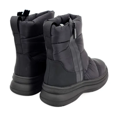 Дутики женские