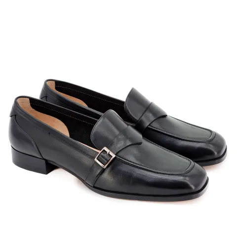 Лоферы женские