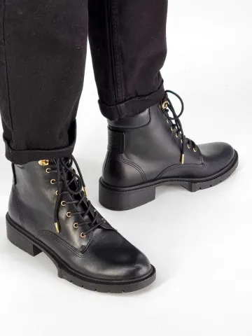 Ботинки женские