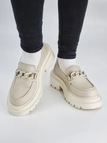 Лоферы женские