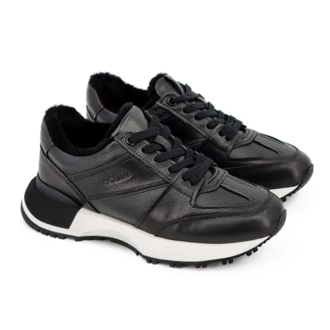 Кроссовки женские