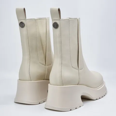 Ботинки женские