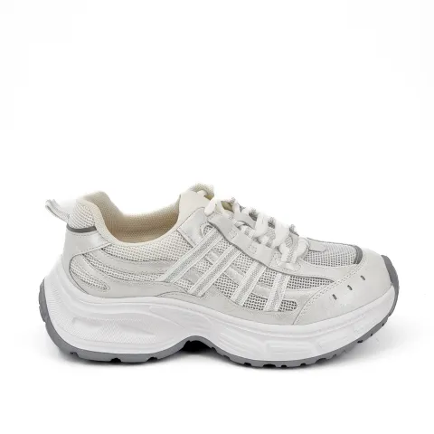 Кроссовки женские