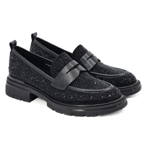 Лоферы женские