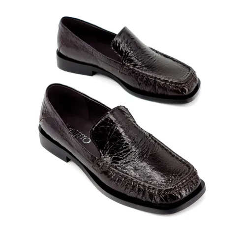 Лоферы женские