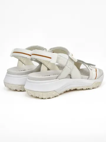 Сандалии женские