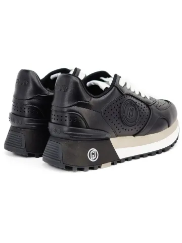 Кроссовки женские