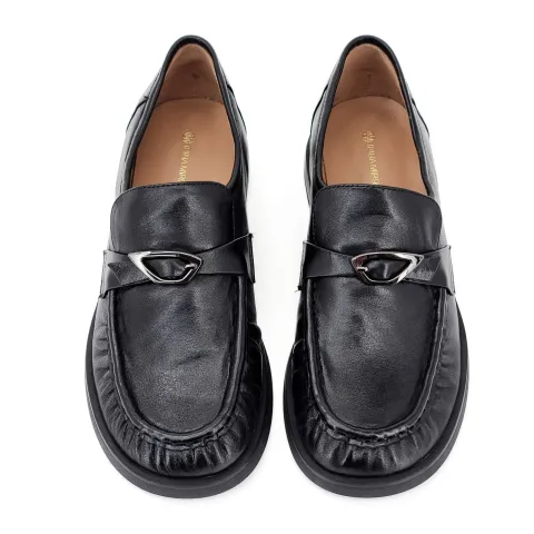 Лоферы женские