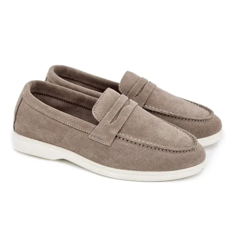 Лоферы женские