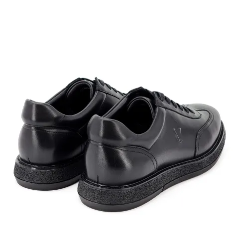 Кроссовки мужские