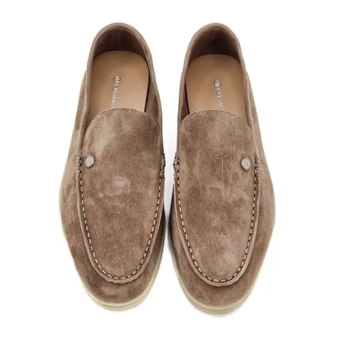 Лоферы женские