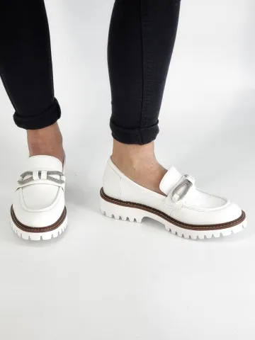 Лоферы женские