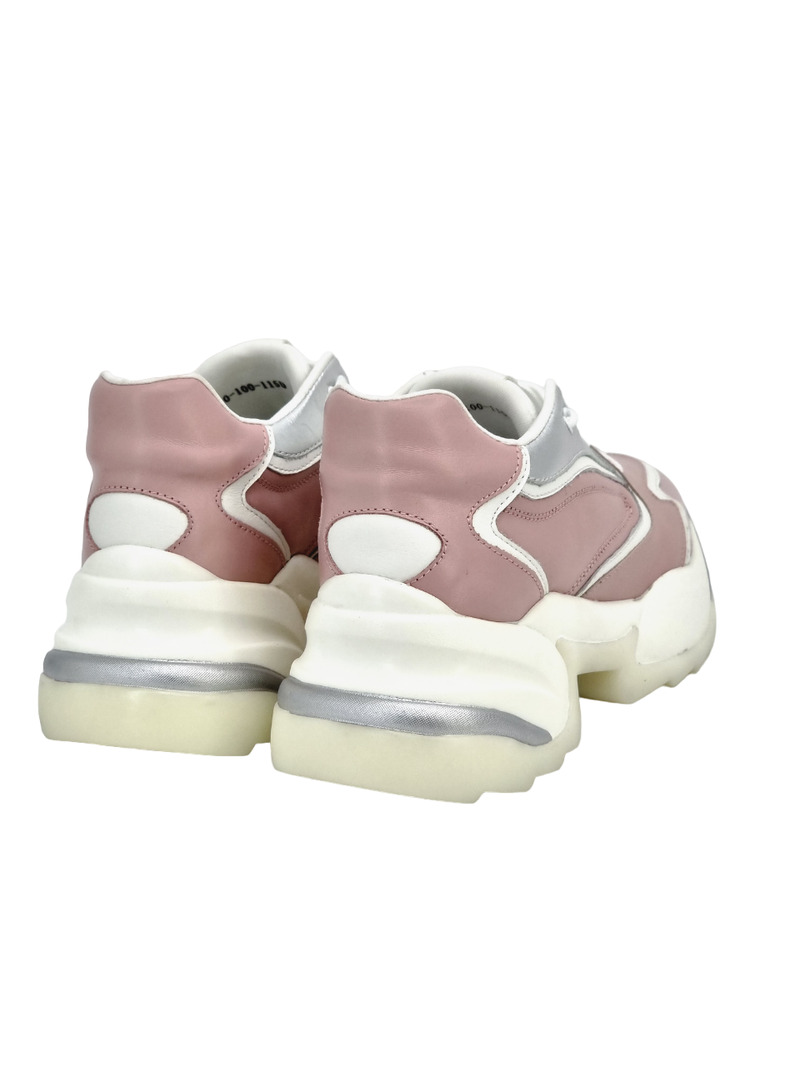 Кроссовки женские