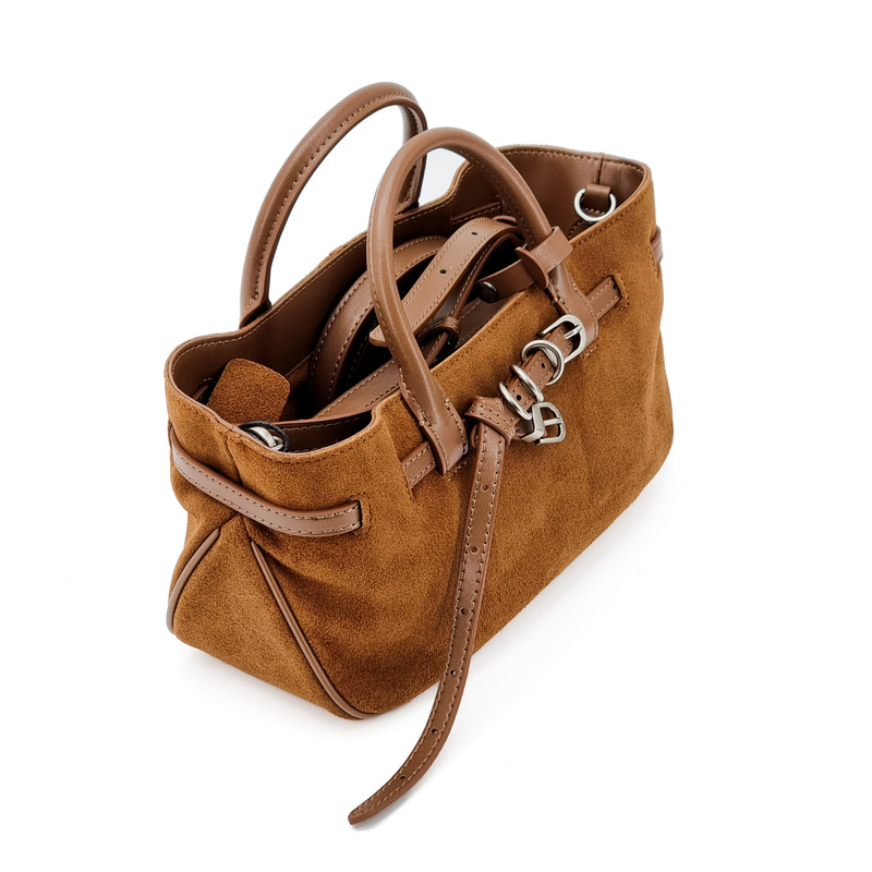 Сумка женская (маленькая)