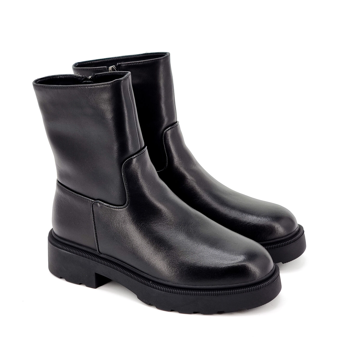 Ботинки женские