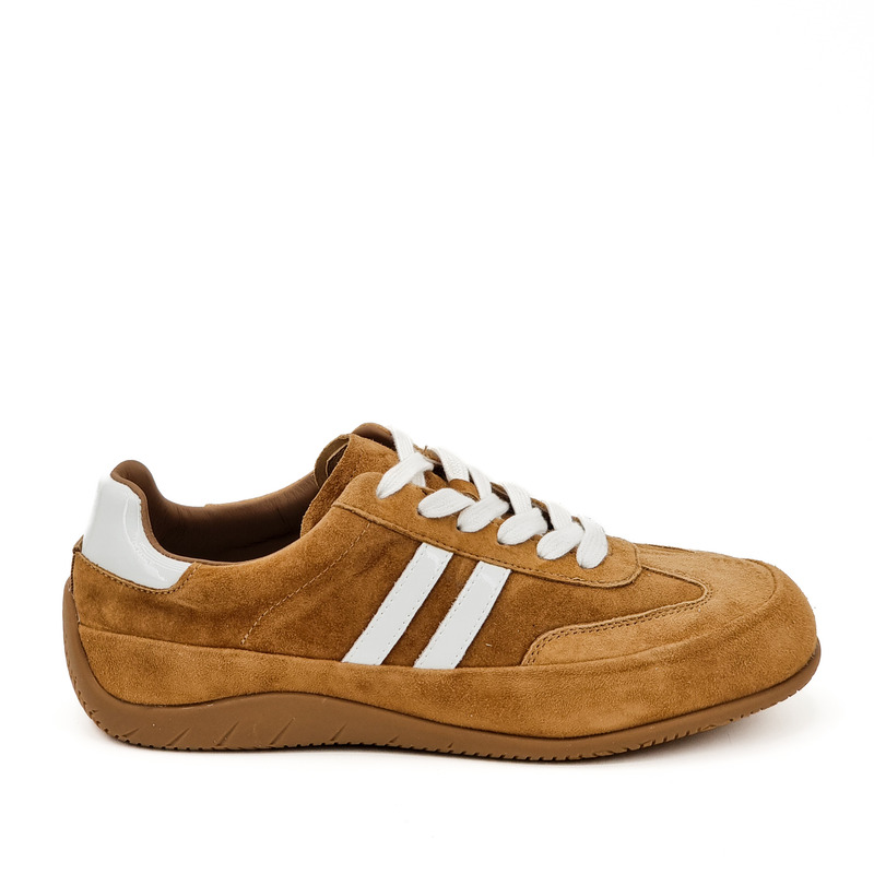 Кроссовки женские