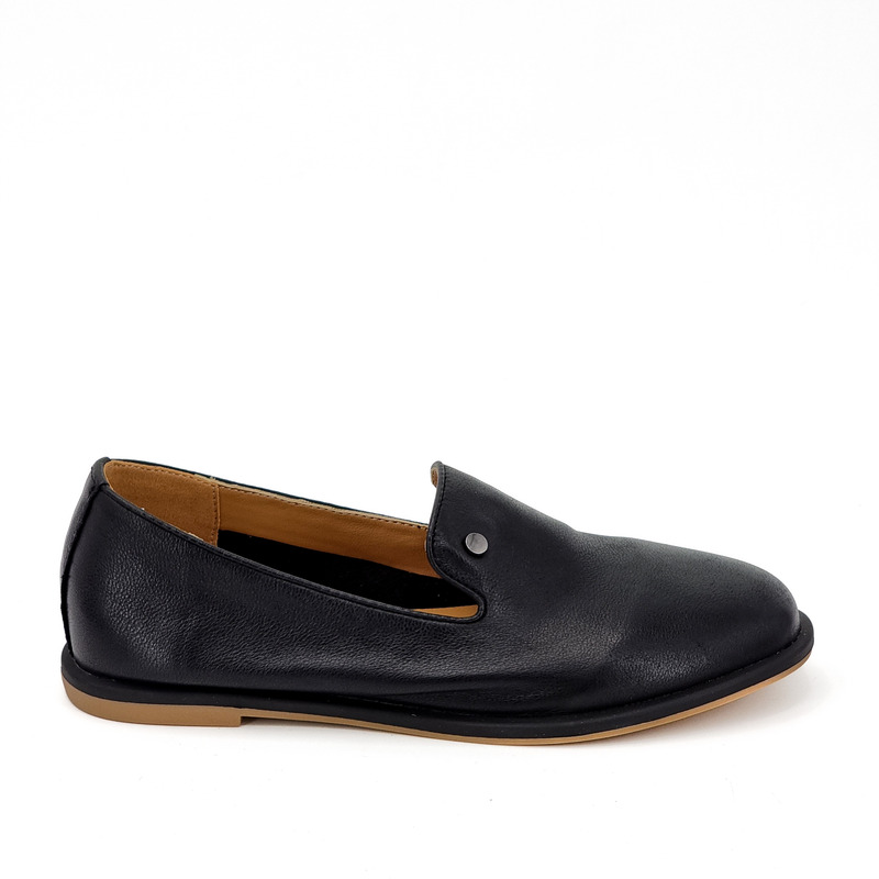 Лоферы женские