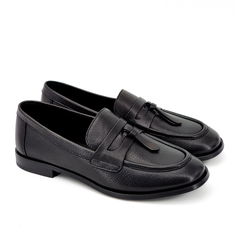 Лоферы женские